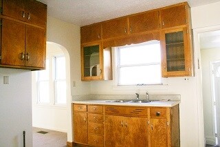 552 W Armstrong St, Frankfort, IN 46041 - photo 4