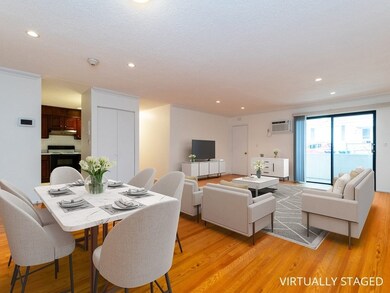 935 Washington St (Facing Back) unit 4, Newton, MA 02460 - photo 4