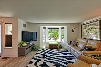 129 75th St SW, Everett, WA 98203 - photo 4