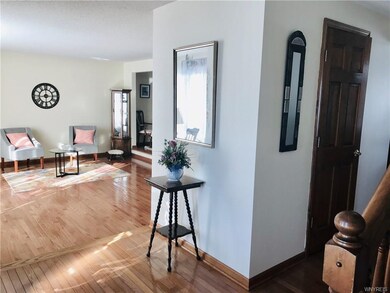 7297 Balla Dr, North Tonawanda, NY 14120 - photo 5