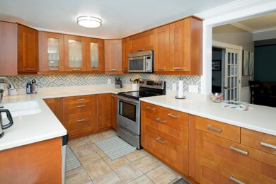 330 E Orleans-112