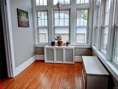 1040 N Saint Elmo St, Allentown, PA 18104 - photo 3