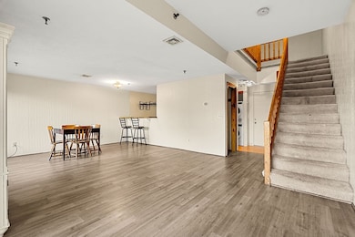 132 W Meadow Rd unit 18, Haverhill, MA 01832 - photo 2