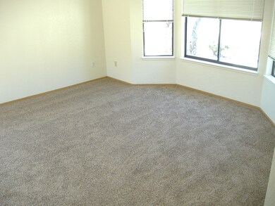 1287 Nighthawk Ln, Redding, CA 96003 - photo 3