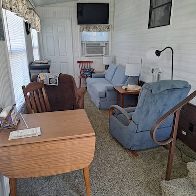 3331 Gall Blvd unit 97, Zephyrhills, FL 33541 - photo 2