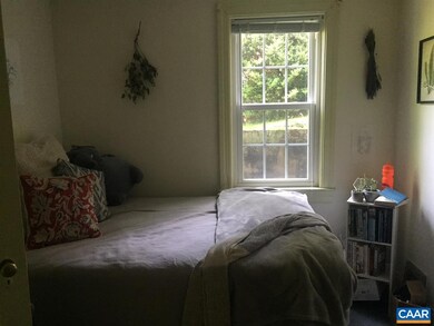 815 Locust Ave unit B, Charlottesville, VA 22902 - photo 6