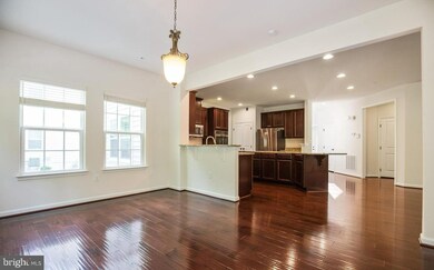 1902 Lake Forest Dr, Upper Marlboro, MD 20774 - photo 7