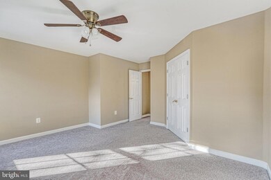 15540 Fancy Farm Ct, Manassas, VA 20112 - photo 5