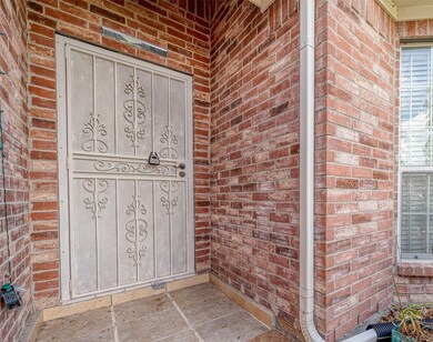 9914 Buena Park Ct, Houston, TX 77089 - photo 6