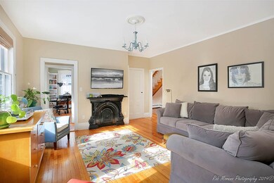 9 Parsons St, Newburyport, MA 01950 - photo 5