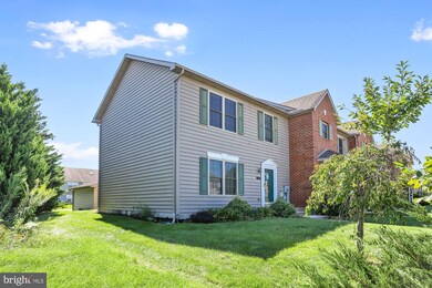 1986 Ashley Dr, Chambersburg, PA 17201 - photo 2