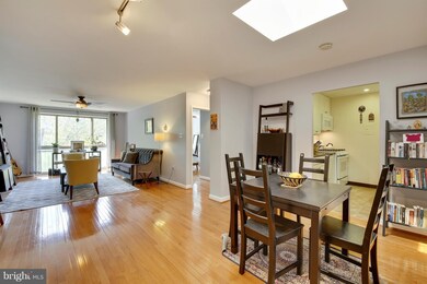2711 Ordway St NW unit 304, Washington, DC 20008 - photo 6
