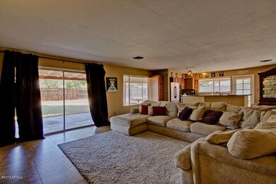 Great Room (4)