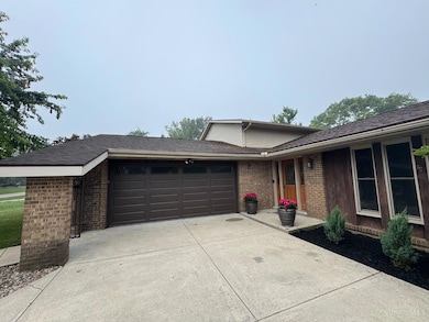 8749 Monticello Dr, West Chester, OH 45069 - photo 2