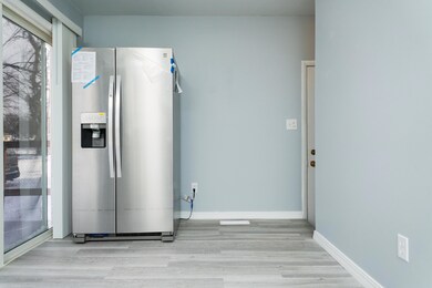 3624 Lucie St-9