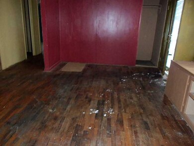 802 NW 10th St, Bentonville, AR 72712 - photo 3