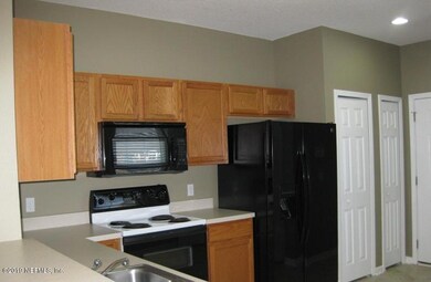 7820 Playpen Ct, Jacksonville, FL 32210 - photo 5