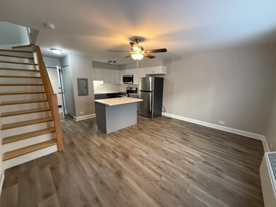 744 W Gordon Terrace unit 311, Chicago, IL 60613 - photo 2