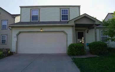 2977 Sand Dollar Dr, Columbus, OH 43232 - photo 2