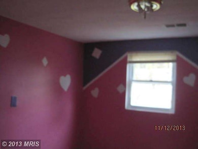 6721 Clinglog St, Capitol Heights, MD 20743 - photo 4