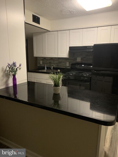 1331 E 23rd St, Wilmington, DE 19802 - photo 4