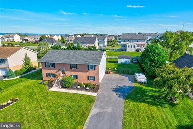 1153 Jason Dr, Greencastle, PA 17225 - photo 4