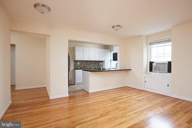 2410 Colston Dr unit 201, Silver Spring, MD 20910 - photo 5