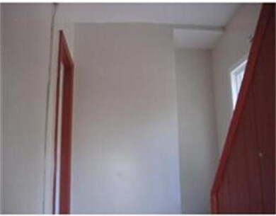 31 Cambridge St unit 1, Worcester, MA 01603 - photo 5