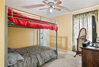 233 Victorian Lake Dr, Brunswick, GA 31525 - photo 4