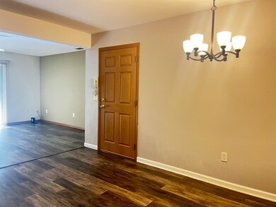 590 Kelvington Dr, Sun Prairie, WI 53590 - photo 7