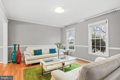 5322 Hampton Forest Way, Fairfax, VA 22030 - photo 3