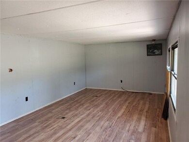 22818 Fishmarket Rd, Tecumseh, OK 74873 - photo 6