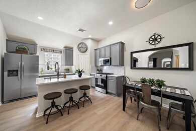 15806 Collinsville Dr, Tomball, TX 77377 - photo 3