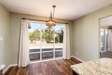 013_Breakfast nook SJ