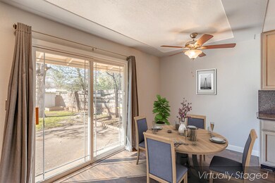 21 dining staged
