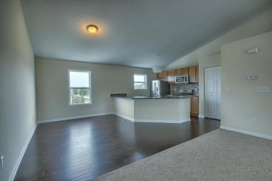 3251 Payday Ln, Columbus, OH 43232 - photo 6