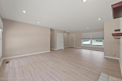 5312 Cambourne Place, West Bloomfield, MI 48322 - photo 5