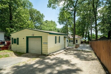 33 Glenmore St, Springfield, MA 01129 - photo 5