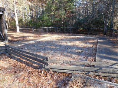 52 West St, Carver, MA 02330 - photo 5