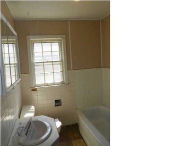 Main Bathroom