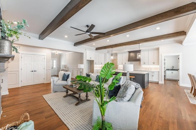 2347 Jaxton Ct, Lewis Center, OH 43035 - photo 4