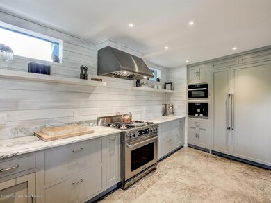 91 Applegate St, Red Bank, NJ 07701 - photo 6