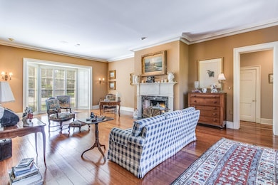 103 Whitcomb-14