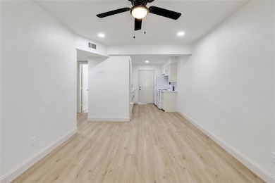 614 W Heard St unit 10, Cleburne, TX 76033 - photo 7