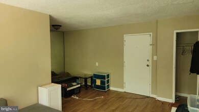 1907 Good Hope Rd SE unit 109, Washington, DC 20020 - photo 5