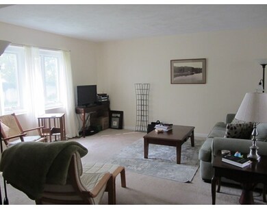 5 Sutton Place unit 5, Swampscott, MA 01907 - photo 4