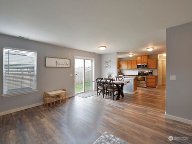 10420 196th St E, Graham, WA 98338 - photo 5