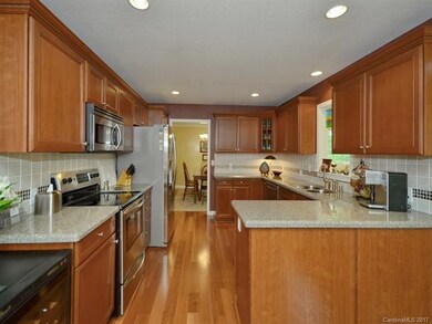 37 Fiver Ln, Hendersonville, NC 28792 - photo 6