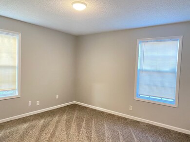 421 Alma Ln unit B, Clarksville, TN 37043 - photo 7