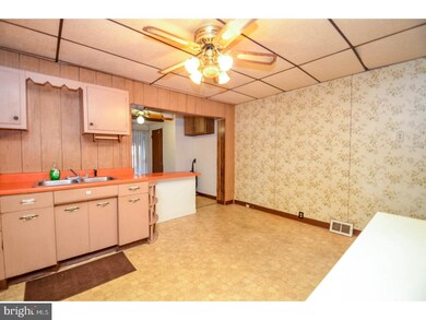 373 W Liberty St, Allentown, PA 18102 - photo 5
